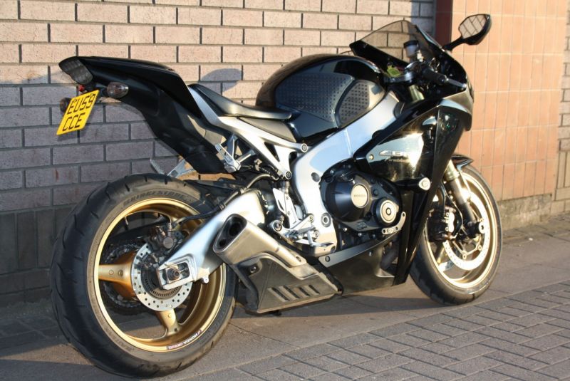 2009 Honda CBR1000 RA-A Fireblade image 5