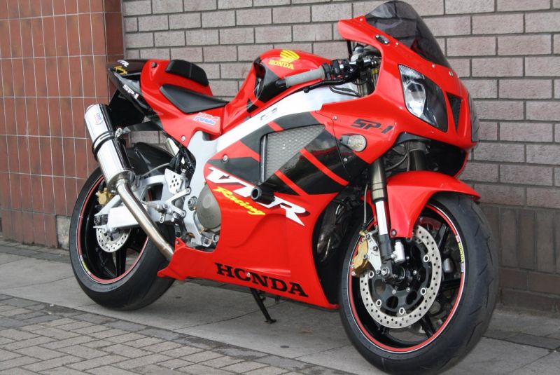 2000 Honda VTR1000 SP1 image 2