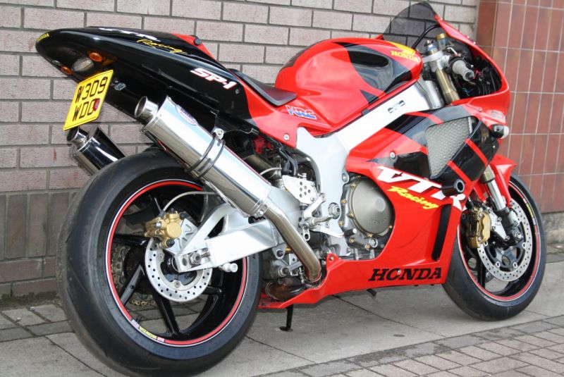 2000 Honda VTR1000 SP1 image 6