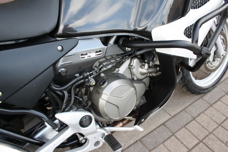 2012 Honda XL1000 VA-B Varadero image 8