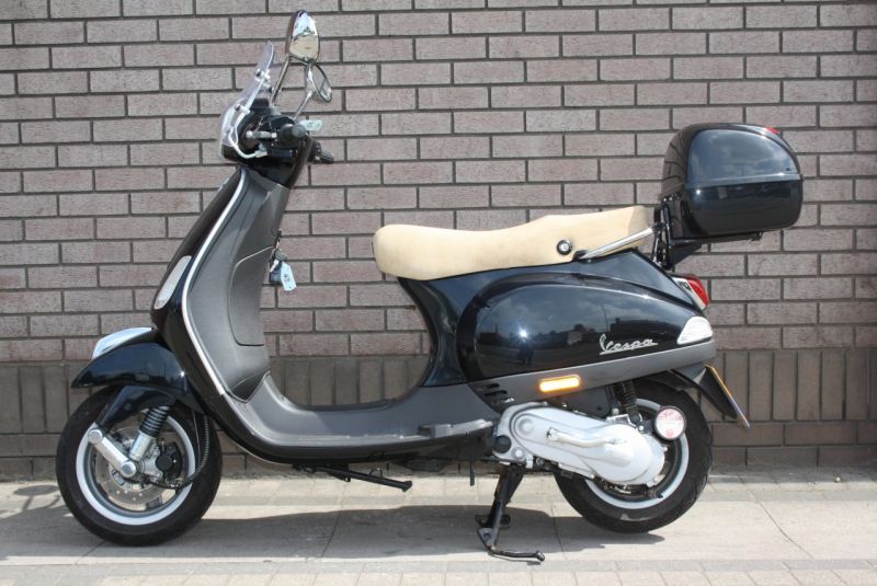 2006 Piaggio Vespa LX50 image 3