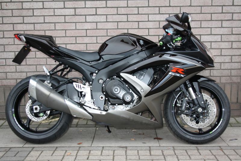 2011 Suzuki GSXR 750 L0 image 1
