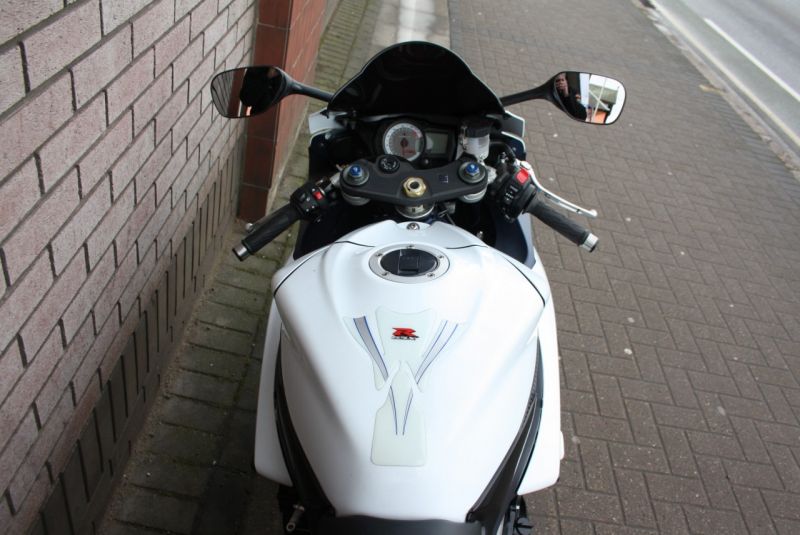 2010 Suzuki GSXR 750 L0 image 7