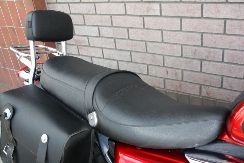 2001 Triumph Legend TT image 8