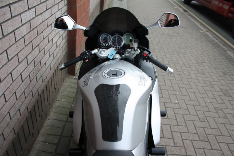 2007 Triumph Sprint ST 1050 image 6