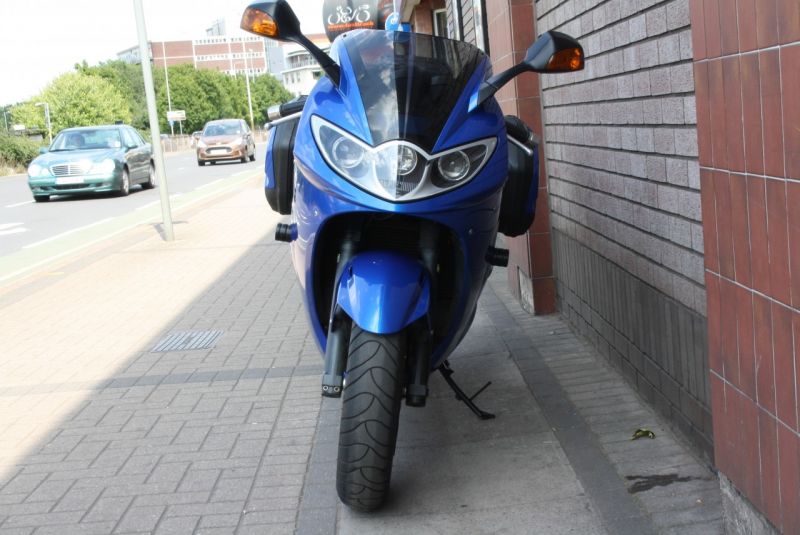 2007 Triumph Sprint ST 1050 image 4