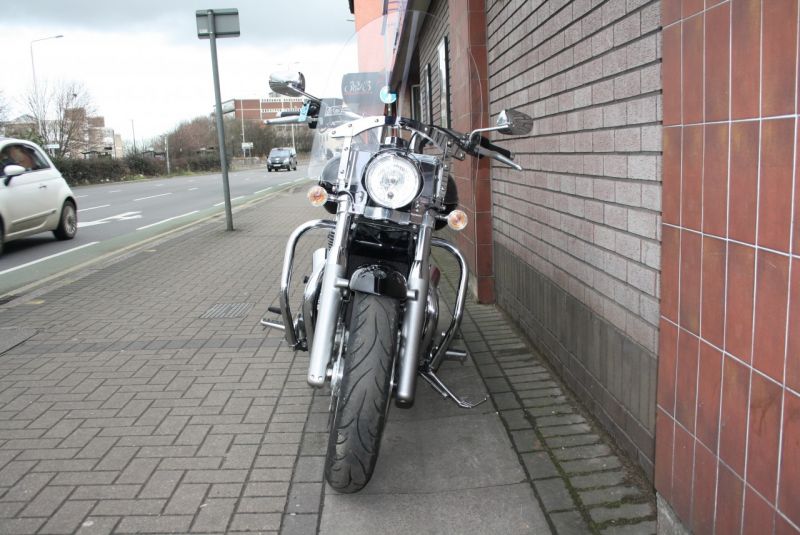 2013 Triumph Thunderbird 1600 image 4