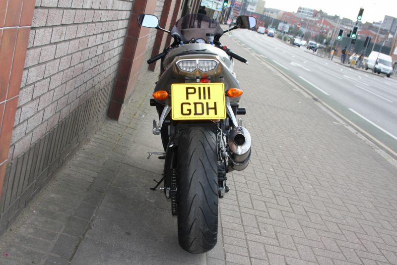 2003 Yamaha YZF R6 image 5