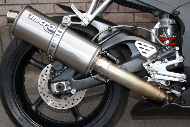 2003 Yamaha YZF R6 image 8