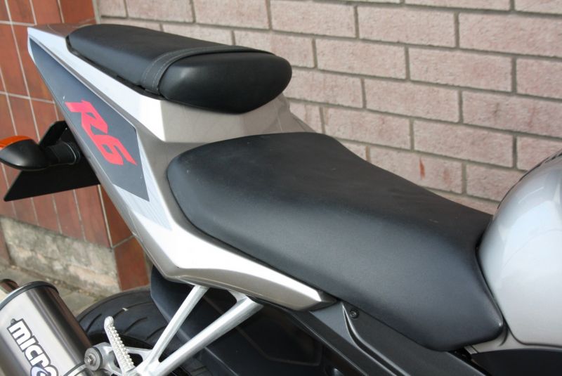 2003 Yamaha YZF R6 image 9