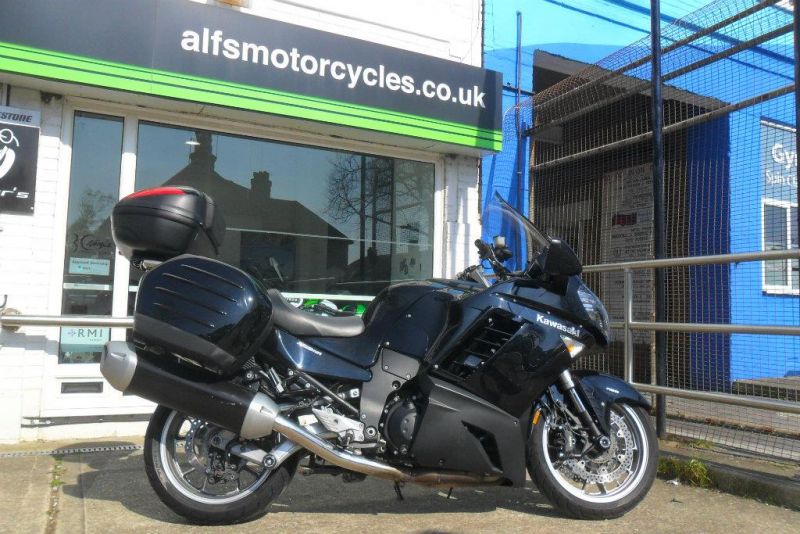 2008 Kawasaki GTR1400 image 1