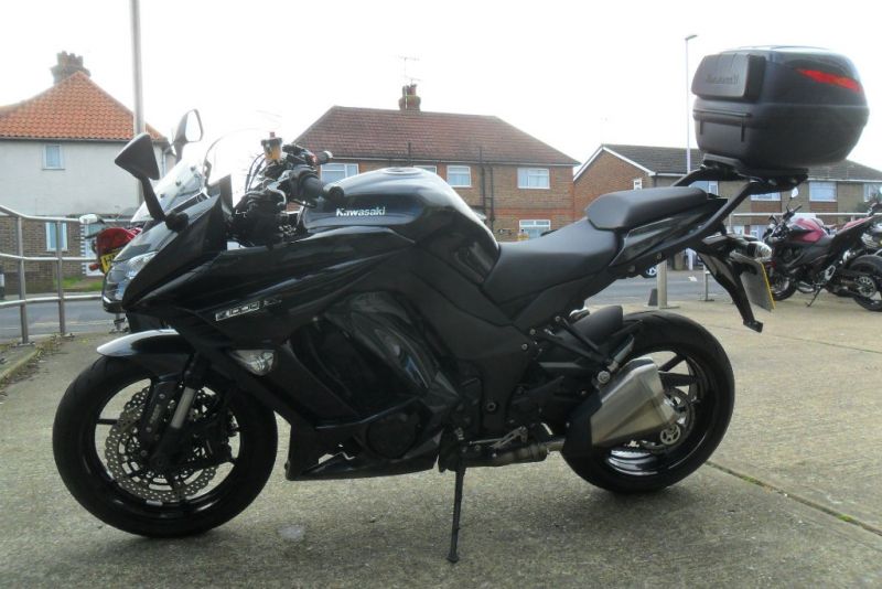 2015 Kawasaki Z1000SX image 2