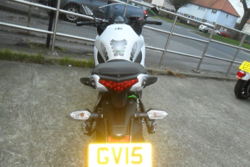 2015 Kawasaki ER-6F 650 image 5