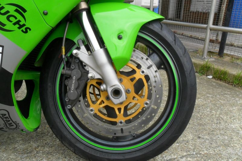 2000 Kawasaki ZX-7R 750 P4 image 8