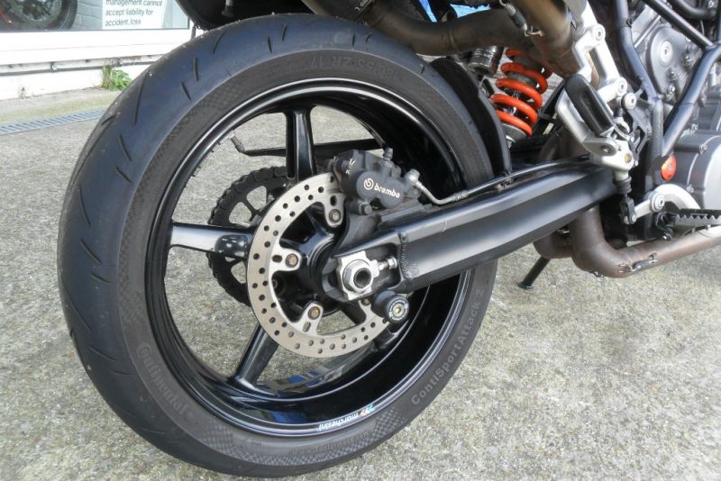 2009 KTM Supermoto 1000 T image 5