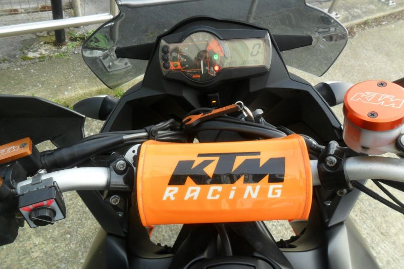 2009 KTM Supermoto 1000 T image 8