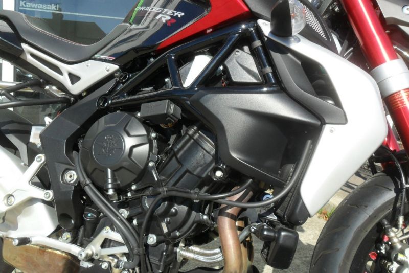2015 MV Agusta Dragster 800 RR Naked image 3