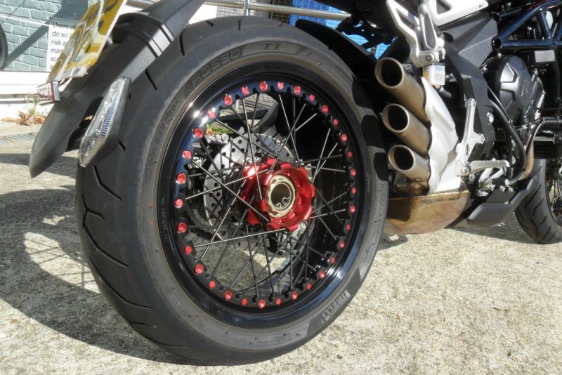 2015 MV Agusta Dragster 800 RR Naked image 7