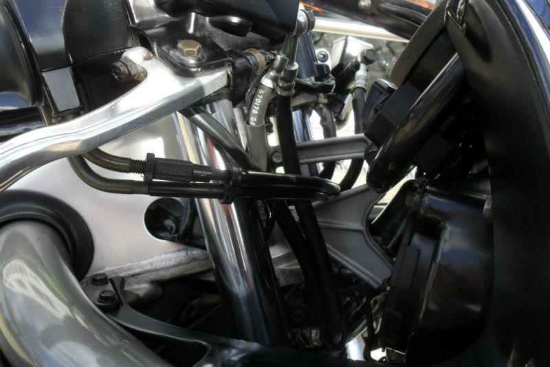 1990 YAMAHA FZR1000 R image 3