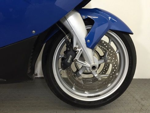 2005 BMW K1200S image 3