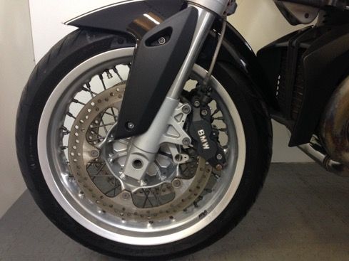 2011 BMW R1200R image 6