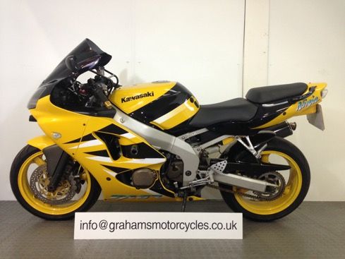 2001 Kawasaki ZX6R Ninja image 2