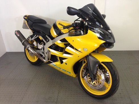 2001 Kawasaki ZX6R Ninja image 4