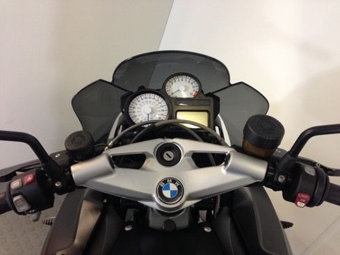 2012 BMW K1300R image 6