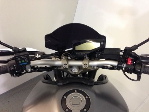 2015 Yamaha MT-09 image 6