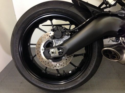 2015 Yamaha MT-09 image 8