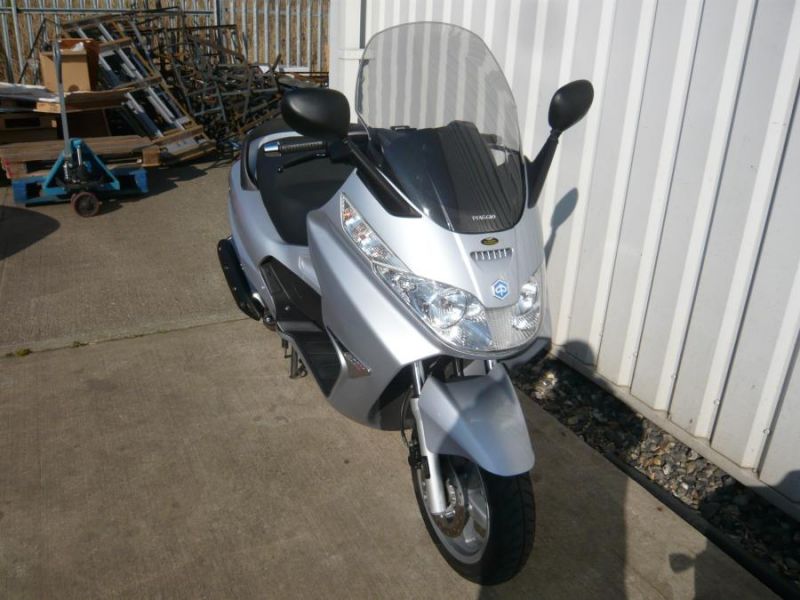 2007 PIAGGIO X8 400 image 2
