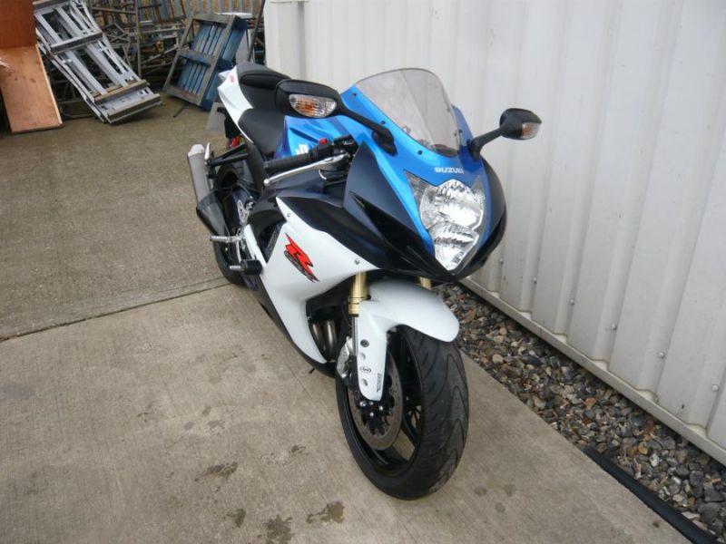 2012 SUZUKI GSXR750 image 3