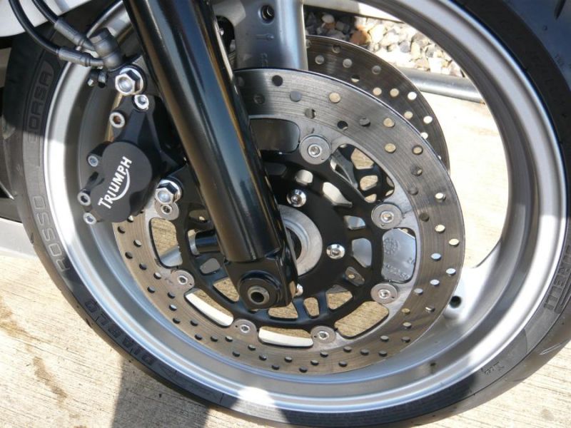 2004 Triumph Daytona 600 image 5