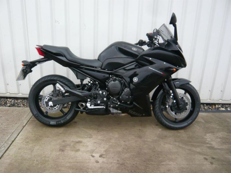 2010 Yamaha XJ600S image 1