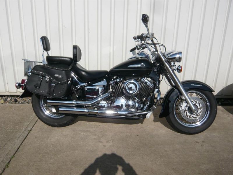 2005 Yamaha XVS650 Classic image 1