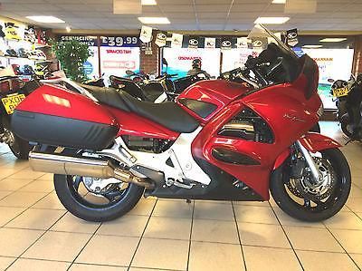 2002 Honda St1300 image 1