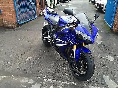 2007 Yamaha Yzf R1 image 2