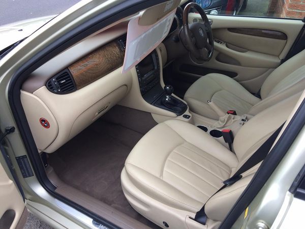 2006 Jaguar X-Type 2.0d SE image 4