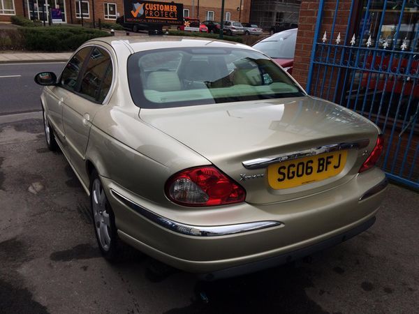 2006 Jaguar X-Type 2.0d SE image 6