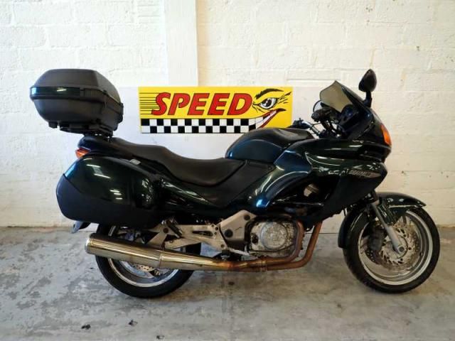 2003 HONDA NT 700 VA image 1