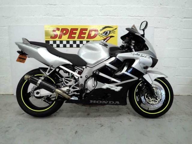 2001 HONDA CBR 600 F image 1