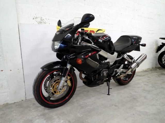 1998 HONDA VTR 1000 image 6