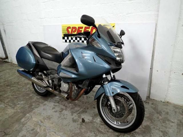 2007 HONDA NT 700 VA image 3