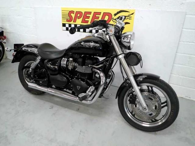 2009 Triumph Speedmaster image 5