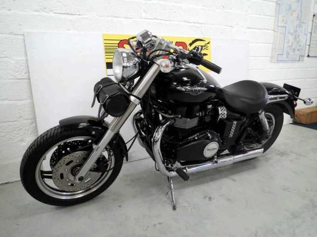2009 Triumph Speedmaster image 8