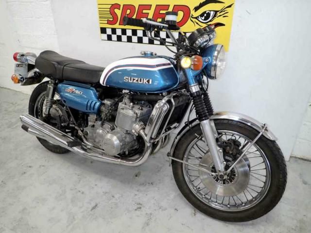 1973 SUZUKI GT 750 image 4
