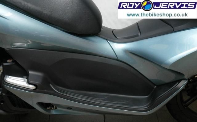 2014 HONDA PCX125 WW 125-D image 6