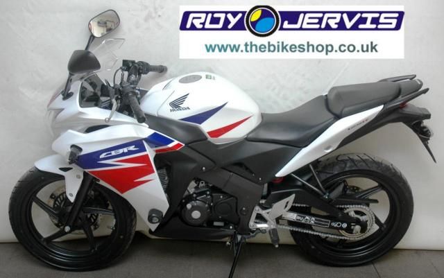 2014 HONDA CBR125 R-D image 2