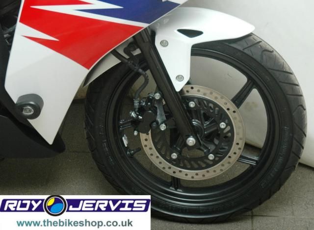 2014 HONDA CBR125 R-D image 5