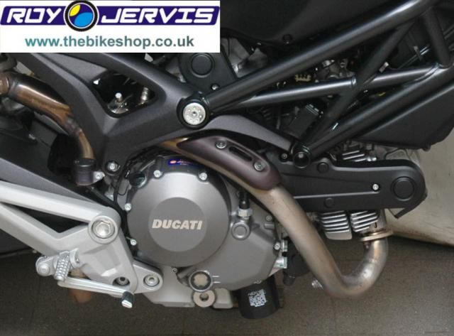 2012 DUCATI MONSTER M696 PLUS image 7